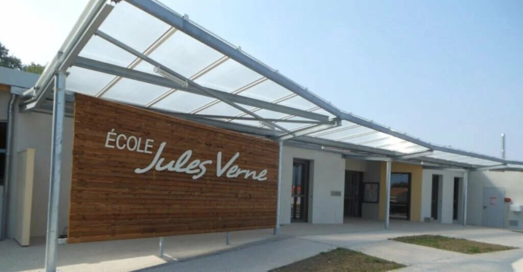 Facade école Jules Verne